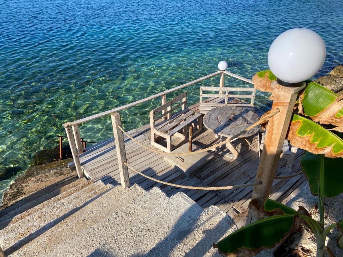 Villa Xhefri 2 Sarandë Exterior foto